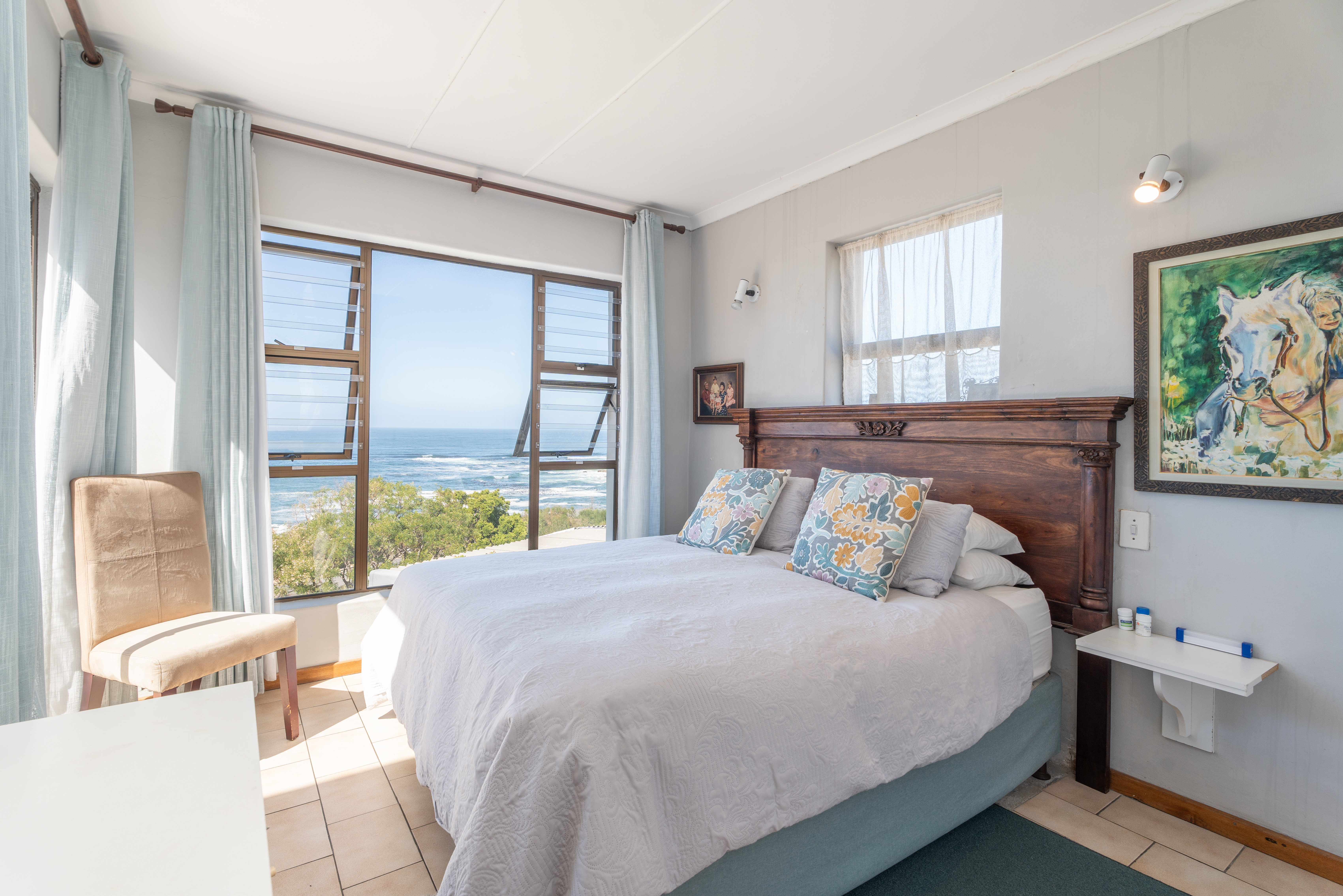 5 Bedroom Property for Sale in Bettys Bay Western Cape